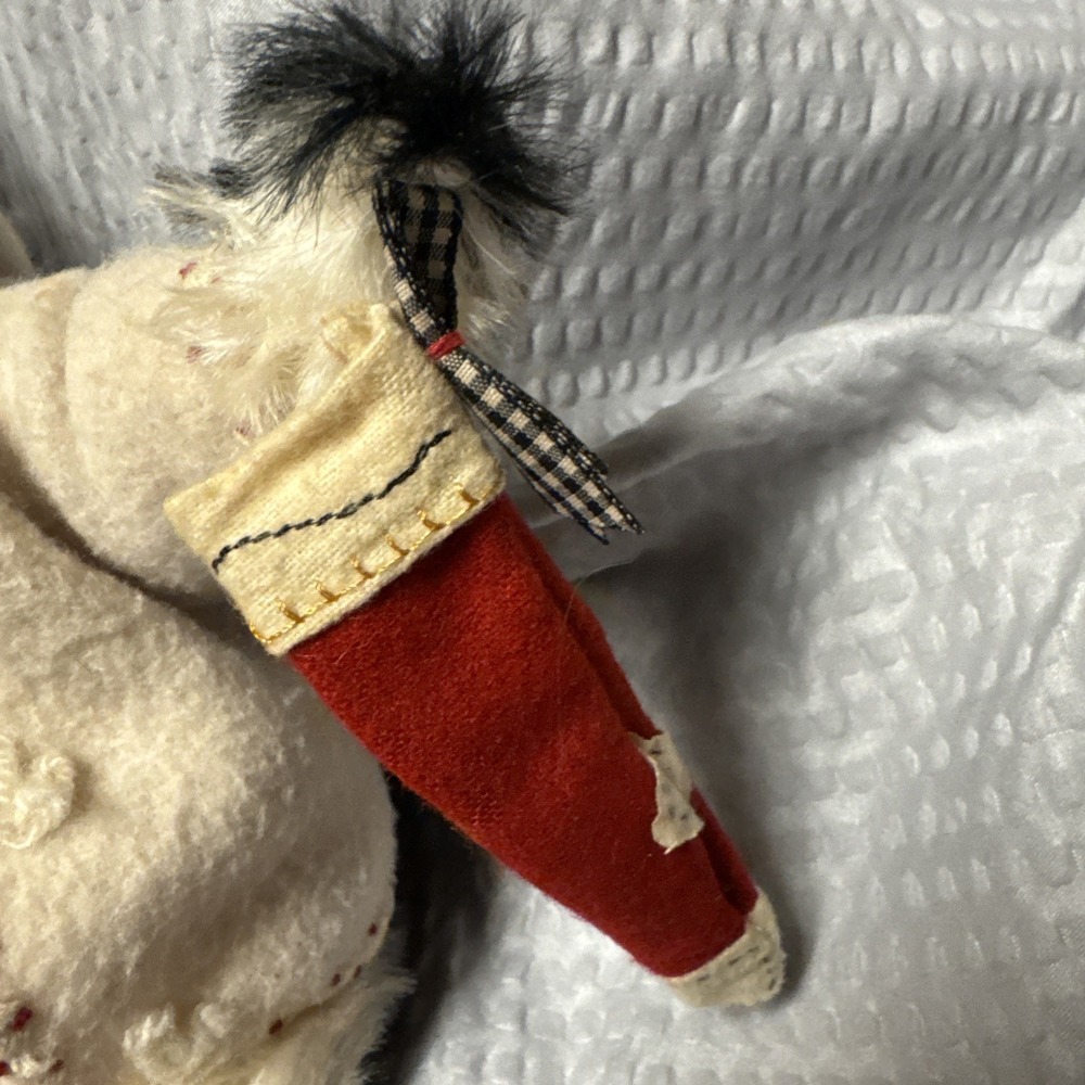 Hallmark Bunnies By The Bay Penguin Plush Rumpa Tumtum‎ Jolly Ice 2002 Stuffed - Picture 3 of 9